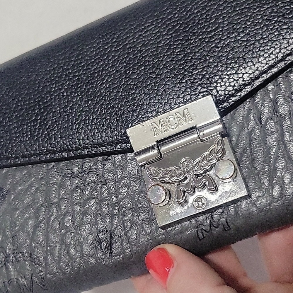 MCM Patricia Visetos Leather Wallet on a Chain - Picture 5 of 13